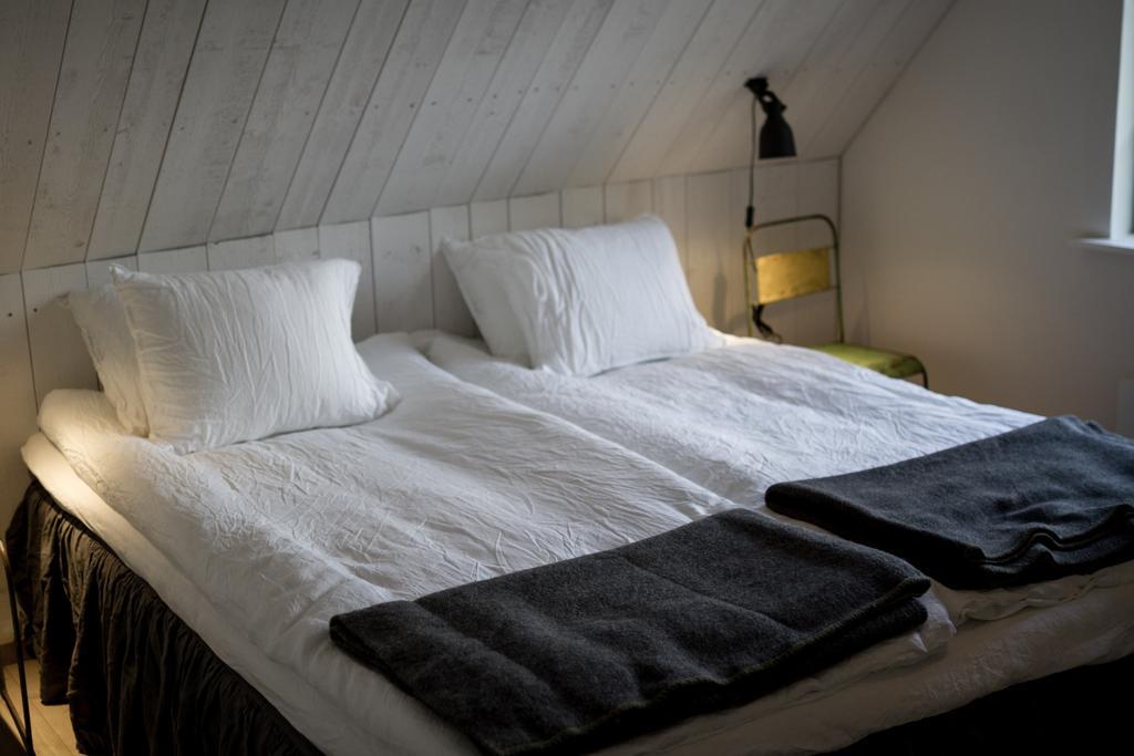 Froeken Hjorts Bed And Breakfast Hoganas Room photo